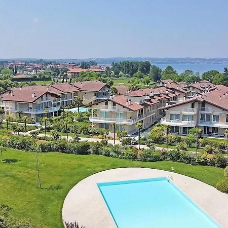 Dolce Mit Maximalem Komfort Sirmione
